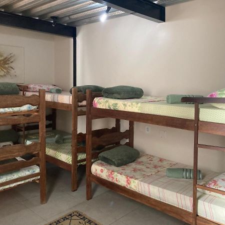 Rio Guesthouse - Um Quarteirao Da Praia De Copacabana Рио де Жанейро Екстериор снимка