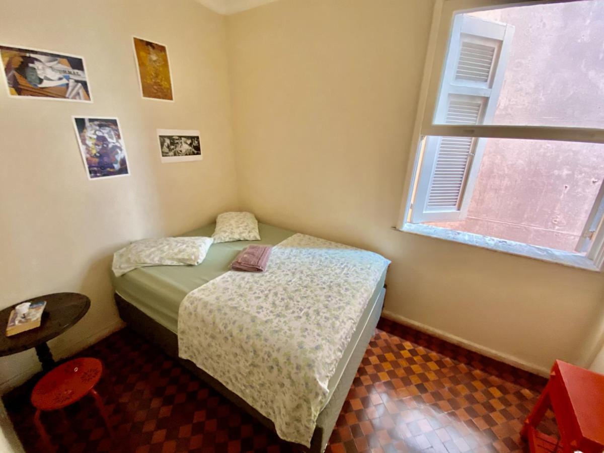 Rio Guesthouse - Um Quarteirao Da Praia De Copacabana Рио де Жанейро Екстериор снимка