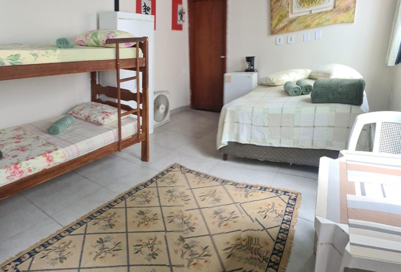 Rio Guesthouse - Um Quarteirao Da Praia De Copacabana Рио де Жанейро Екстериор снимка