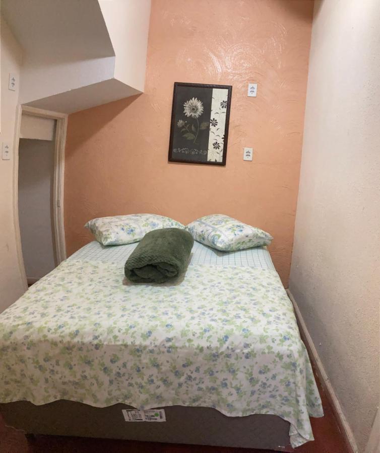 Rio Guesthouse - Um Quarteirao Da Praia De Copacabana Рио де Жанейро Екстериор снимка